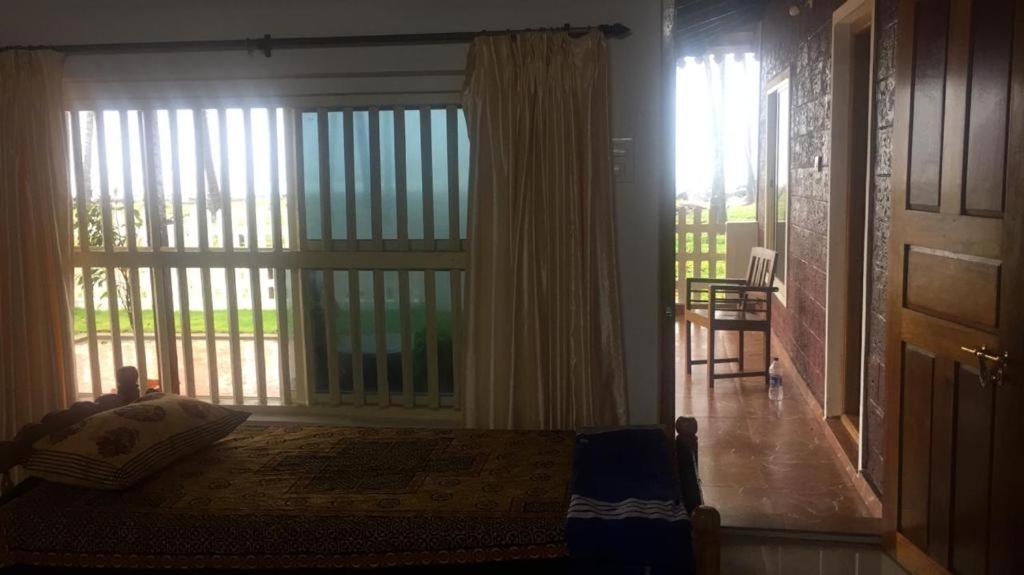 Delta Hospitality - Sea Facing Rooms With A Private Beach Kalyānpur Dış mekan fotoğraf